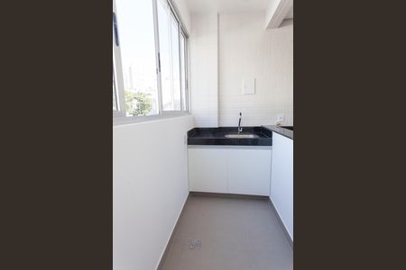Apartamento à venda com 70m², 2 quartos e 1 vagaÁrea de Serviço