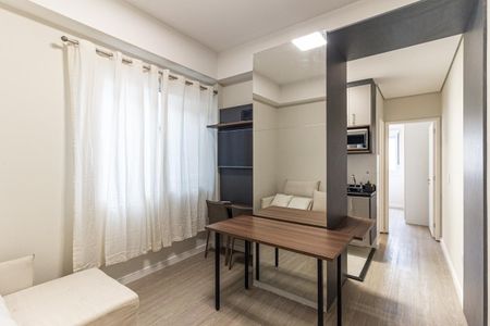 Apartamento para alugar com 35m², 1 quarto e 1 vagaSala