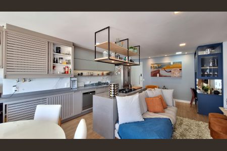 Apartamento à venda com 69m², 2 quartos e 1 vagaSala/Cozinha