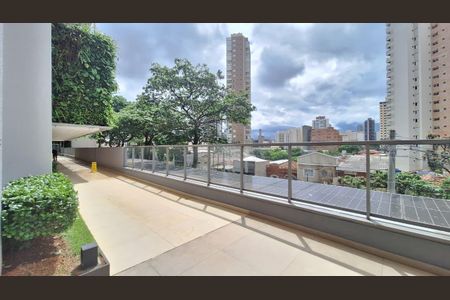 Apartamento à venda com 69m², 2 quartos e 1 vagaÁrea comum