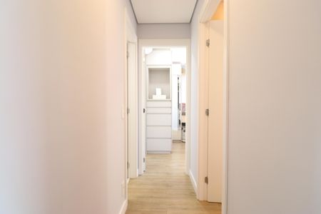 Apartamento à venda com 69m², 2 quartos e 1 vagaCorredor