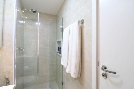 Apartamento à venda com 69m², 2 quartos e 1 vagaBanheiro da Suíte