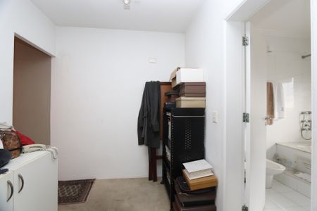 Apartamento à venda com 300m², 4 quartos e 4 vagasCloset