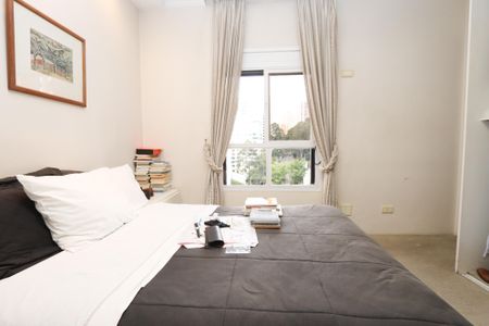 Apartamento à venda com 300m², 4 quartos e 4 vagasSuite 2