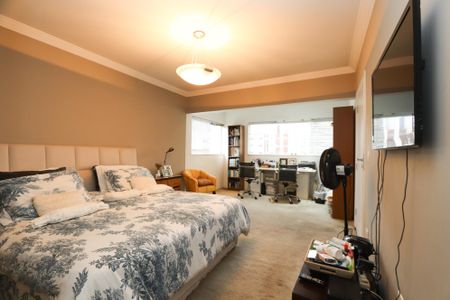 Apartamento à venda com 300m², 4 quartos e 4 vagasQuarto 