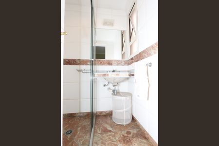 Apartamento à venda com 300m², 4 quartos e 4 vagasBanheiro da Suite 3