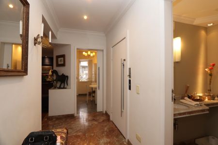 Apartamento à venda com 300m², 4 quartos e 4 vagasHall Social