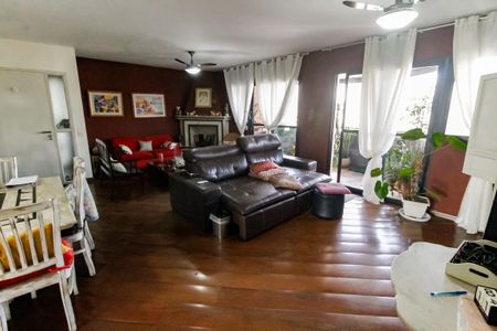 Apartamento à venda com 150m², 3 quartos e 3 vagasSala
