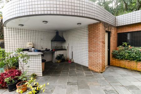 Apartamento à venda com 150m², 3 quartos e 3 vagasÁrea comum - Churrasqueira