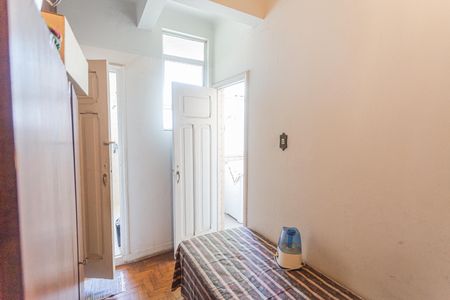 Apartamento à venda com 150m², 3 quartos e sem vaga Apartamento à venda com 150m², 3 quartos e sem vagaQuarto de Serviço