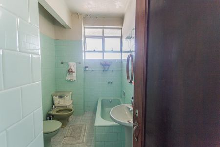 Apartamento à venda com 150m², 3 quartos e sem vaga Apartamento à venda com 150m², 3 quartos e sem vagaBanheiro Social