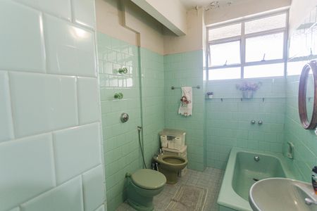 Apartamento à venda com 150m², 3 quartos e sem vaga Apartamento à venda com 150m², 3 quartos e sem vagaBanheiro Social