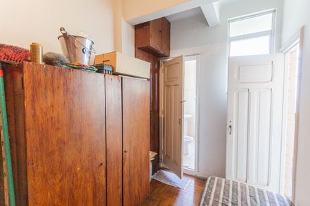 Apartamento à venda com 150m², 3 quartos e sem vaga Apartamento à venda com 150m², 3 quartos e sem vagaQuarto de Serviço