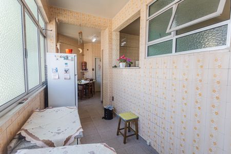 Apartamento à venda com 150m², 3 quartos e sem vaga Apartamento à venda com 150m², 3 quartos e sem vagaÁrea de Serviço