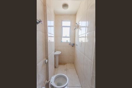 Apartamento à venda com 150m², 3 quartos e sem vaga Apartamento à venda com 150m², 3 quartos e sem vagaBanheiro de serviço