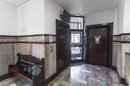 Apartamento à venda com 150m², 3 quartos e sem vaga Apartamento à venda com 150m², 3 quartos e sem vagaHall de entrada