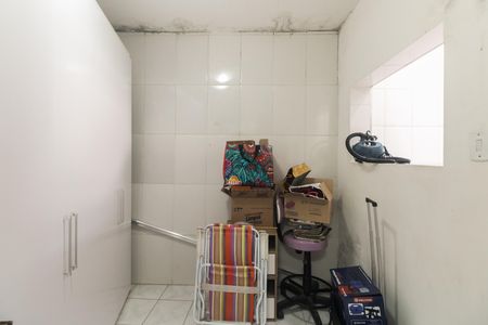 Casa à venda com 182m², 3 quartos e 2 vagas Casa à venda com 182m², 3 quartos e 2 vagasEdícula