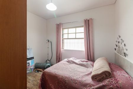Casa à venda com 182m², 3 quartos e 2 vagas Casa à venda com 182m², 3 quartos e 2 vagasQuarto 2