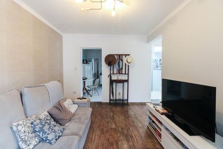 Casa à venda com 182m², 3 quartos e 2 vagas Casa à venda com 182m², 3 quartos e 2 vagasSala