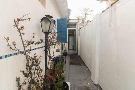 Casa à venda com 182m², 3 quartos e 2 vagas Casa à venda com 182m², 3 quartos e 2 vagasQuintal