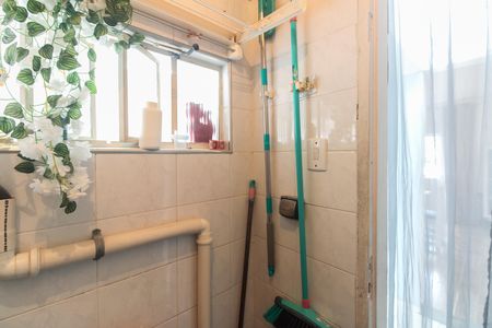 Casa à venda com 182m², 3 quartos e 2 vagas Casa à venda com 182m², 3 quartos e 2 vagasÁrea de Serviço
