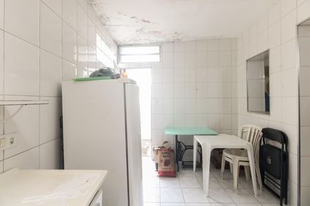 Casa à venda com 182m², 3 quartos e 2 vagas Casa à venda com 182m², 3 quartos e 2 vagasEdícula