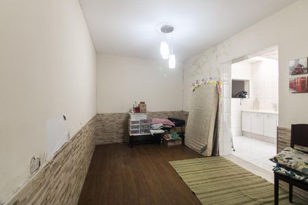 Casa à venda com 182m², 3 quartos e 2 vagas Casa à venda com 182m², 3 quartos e 2 vagasEdícula