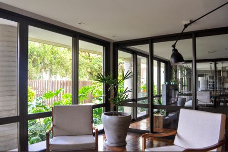 Apartamento para alugar com 120m², 2 quartos e 2 vagas Apartamento para alugar com 120m², 2 quartos e 2 vagasÁrea comum