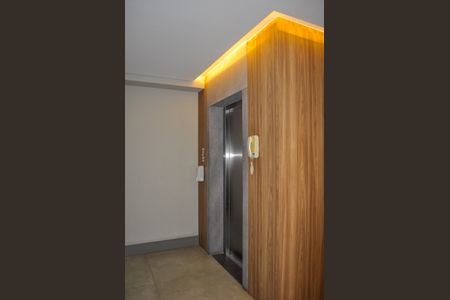 Apartamento para alugar com 120m², 2 quartos e 2 vagas Apartamento para alugar com 120m², 2 quartos e 2 vagasÁrea comum