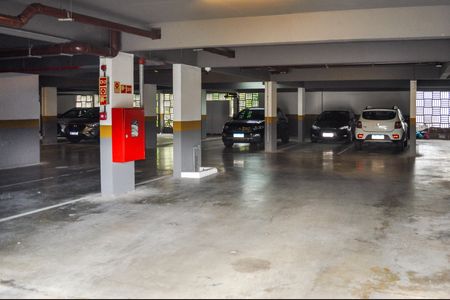 Apartamento para alugar com 120m², 2 quartos e 2 vagas Apartamento para alugar com 120m², 2 quartos e 2 vagasÁrea comum