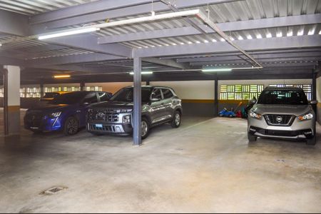 Apartamento para alugar com 120m², 2 quartos e 2 vagas Apartamento para alugar com 120m², 2 quartos e 2 vagasÁrea comum