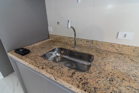 Apartamento à venda com 65m², 2 quartos e 1 vaga Apartamento à venda com 65m², 2 quartos e 1 vagaCozinha e Área de Serviço