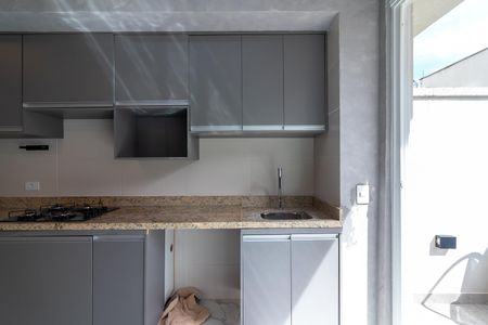 Apartamento à venda com 65m², 2 quartos e 1 vaga Apartamento à venda com 65m², 2 quartos e 1 vagaCozinha e Área de Serviço