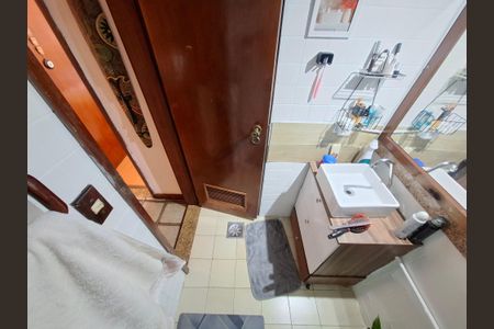 Apartamento para alugar com 68m², 2 quartos e sem vaga Apartamento para alugar com 68m², 2 quartos e sem vagaBanheiro Social