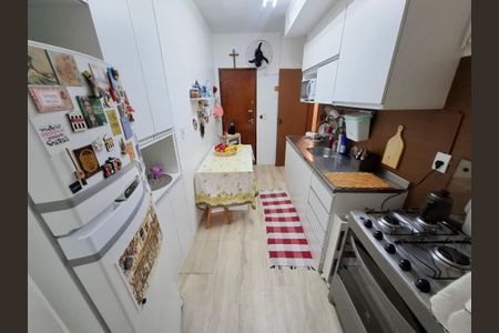 Apartamento para alugar com 68m², 2 quartos e sem vaga Apartamento para alugar com 68m², 2 quartos e sem vagaCozinha