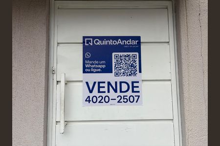 Studio para alugar com 32m², 1 quarto e sem vaga Studio para alugar com 32m², 1 quarto e sem vagaPlaca instalada