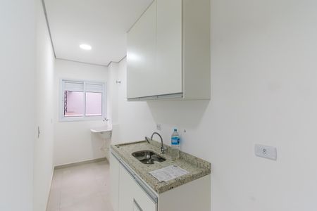 Cozinha de kitnet/studio à venda com 1 quarto, 32m² em Vila Lucia, São Paulo