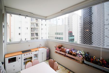 Varanda de apartamento para alugar com 3 quartos, 128m² em Vila Olímpia, São Paulo