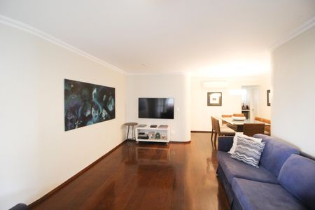 Sala de apartamento para alugar com 3 quartos, 128m² em Vila Olímpia, São Paulo