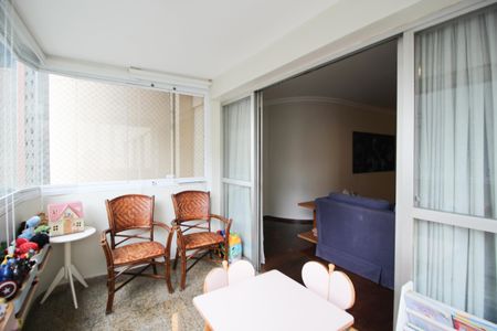 Varanda de apartamento para alugar com 3 quartos, 128m² em Vila Olímpia, São Paulo