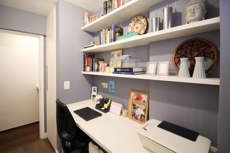 Apartamento para alugar com 128m², 3 quartos e 2 vagasEscritório