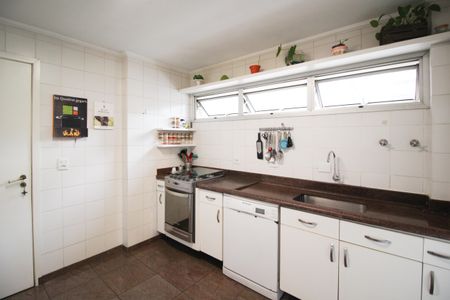 Apartamento para alugar com 128m², 3 quartos e 2 vagasCozinha