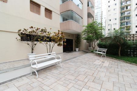 Apartamento para alugar com 128m², 3 quartos e 2 vagasÁrea comum