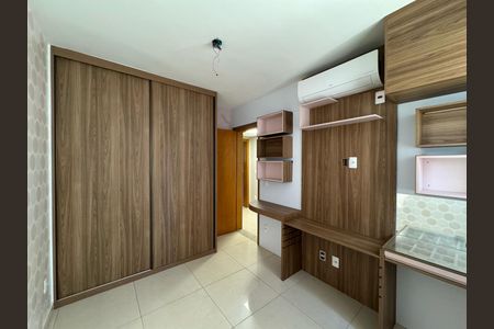 Quarto 3 de apartamento à venda com 4 quartos, 111m² em Buritis, Belo Horizonte