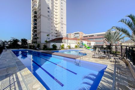 Apartamento à venda com 85m², 3 quartos e 2 vagasÁrea comum - Piscina