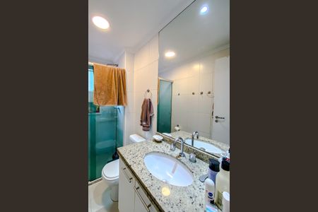 Apartamento à venda com 85m², 3 quartos e 2 vagasBanheiro da Suíte