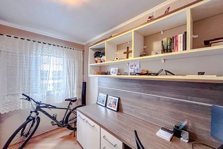 Apartamento à venda com 74m², 3 quartos e 2 vagasQuarto 2