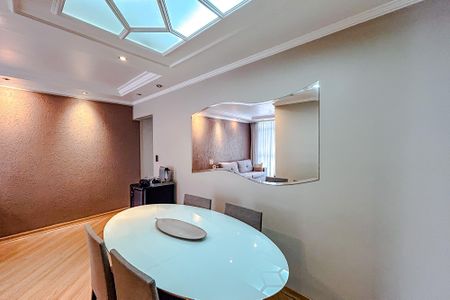 Apartamento à venda com 74m², 3 quartos e 2 vagasSala de Jantar