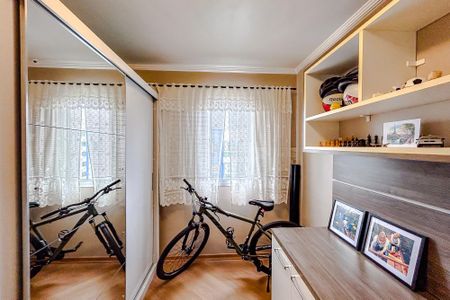 Apartamento à venda com 74m², 3 quartos e 2 vagasQuarto 2