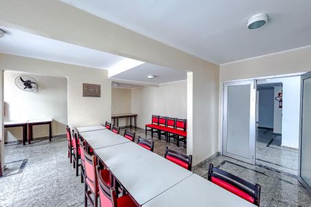 Apartamento à venda com 74m², 3 quartos e 2 vagasÁrea comum - Salão de festas